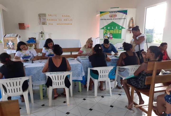 Projeto Bolsa Família perto de você foi aos bairros Malvinas e Samaúma nesta quinta feira (07).